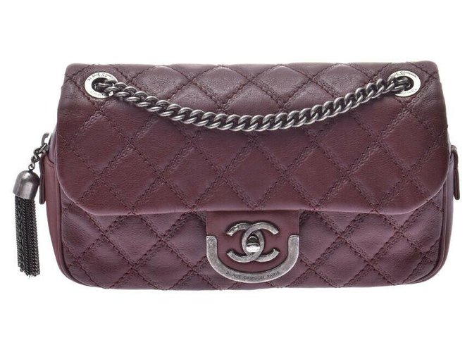 Sac à bandoulière Chanel Matelasse Cuir vernis  ref.151509