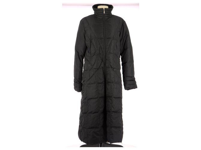 Moncler Down jacket / Parka Black Polyamide  ref.151718