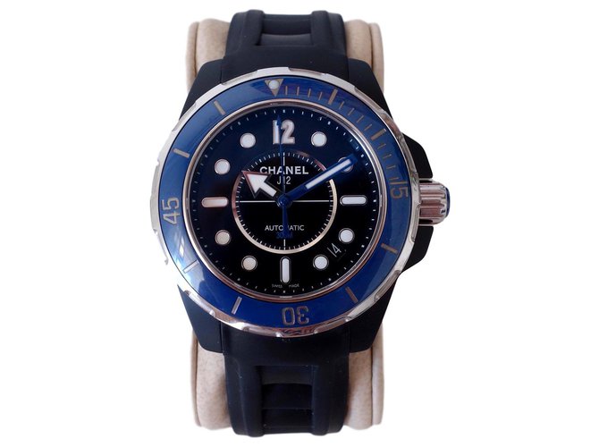 J12 Chanel J Uhr12 Marine Schwarz Marineblau Keramisch  ref.151782