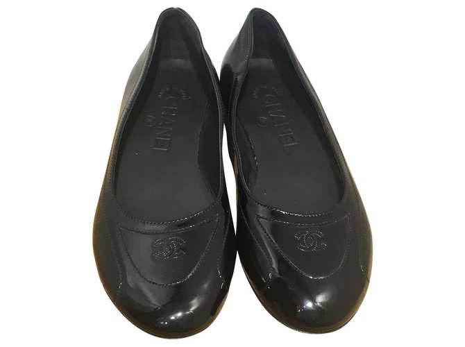 Chanel Ballet flats Black Patent leather  ref.152007