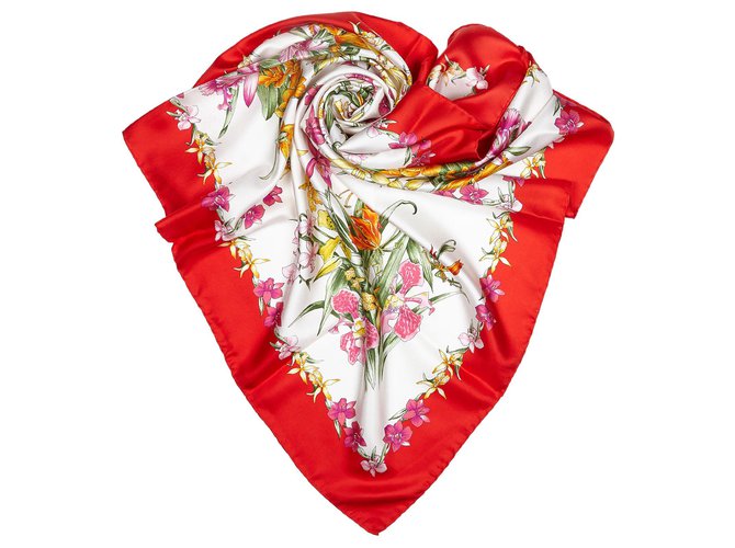 Foulard en soie à fleurs blanc Gucci Tissu Multicolore  ref.152097
