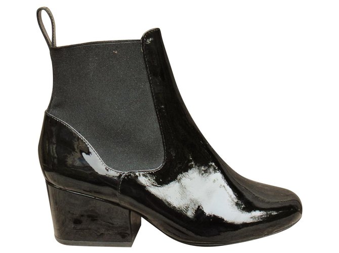 Robert Clergerie patent leather boots 37 new with slight original defect Black  ref.152155
