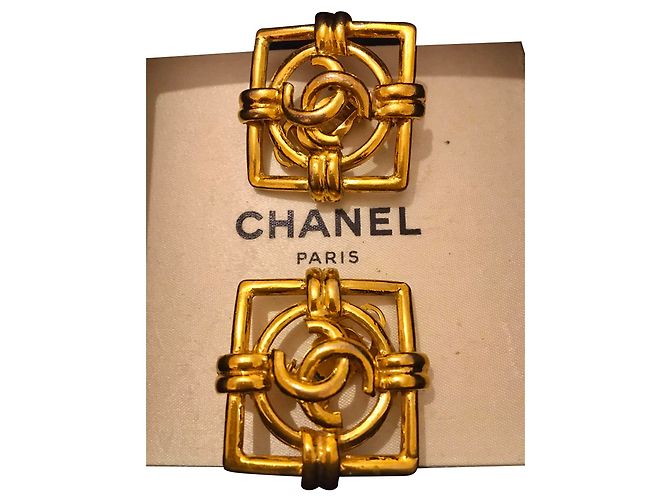 Coco Crush Orecchini Chanel vintage D'oro