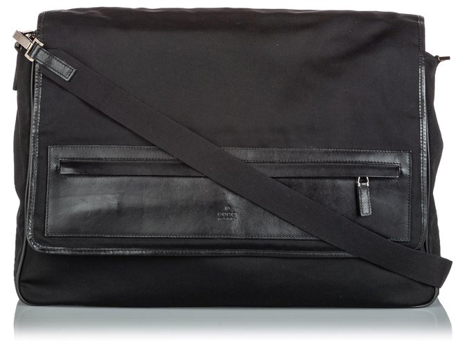 Gucci Black Canvas Messenger Bag Leather Cloth Cloth  ref.152289