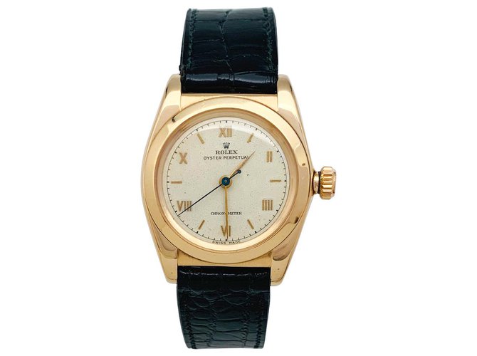 Rolex bubble back yellow gold watch, cuir. Leather  ref.152478