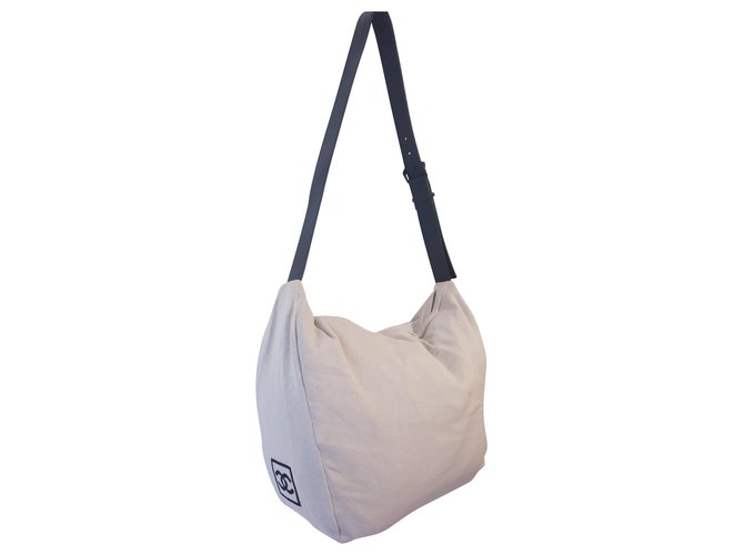 Chanel shoulder bag / backpack Black Beige Leather Cotton  ref.152561
