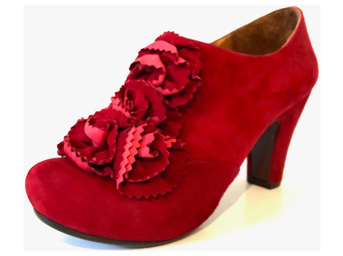 Botines Chie Mihara Clotilde en ante rojo Roja
