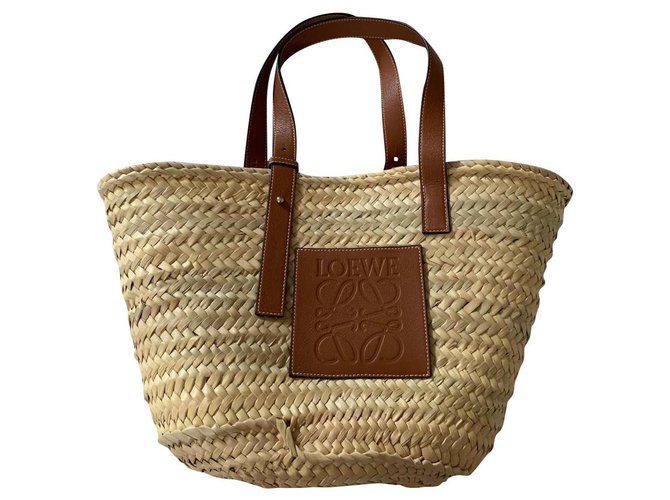 Loewe Medium basket bag Beige Leather Straw  ref.153154