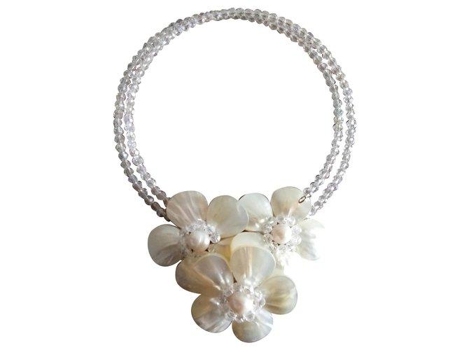 Autre Marque Mother of pearl  necklace White  ref.153267