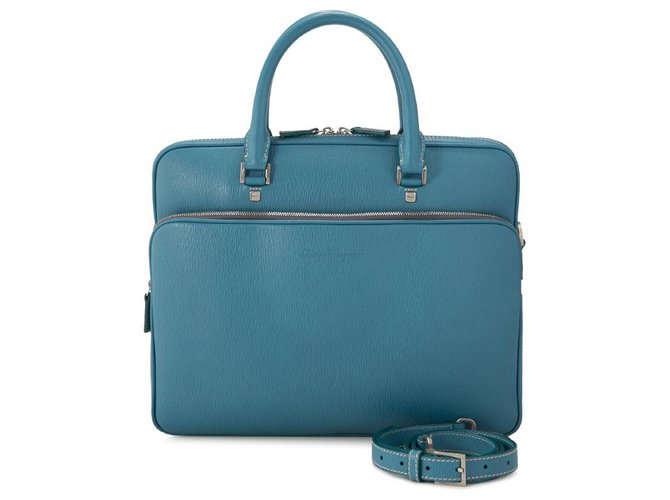 Salvatore Ferragamo Mallette en cuir de veau bleu Ferragamo Veau façon poulain  ref.153499