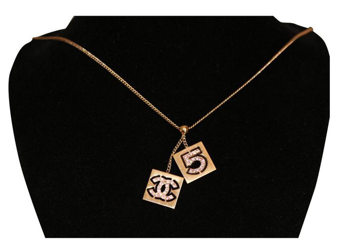 Cambon Coco Chanel Dourado Metal  ref.153566