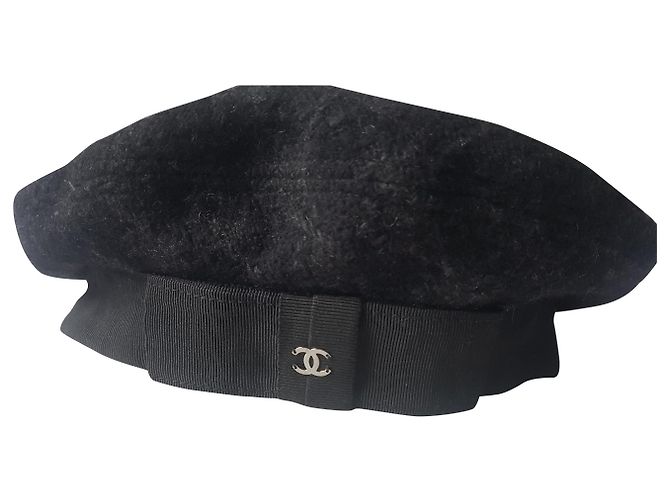 Chanel beret Black Dark grey