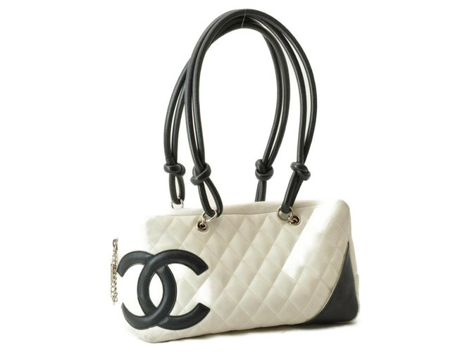 Bandolera Chanel Cambon Blanco Cuero  ref.153814