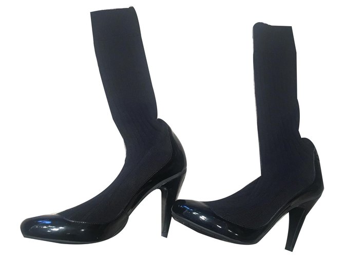 Chanel Boots Black Patent leather  ref.154098