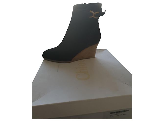 Botines Chloé de ante negro