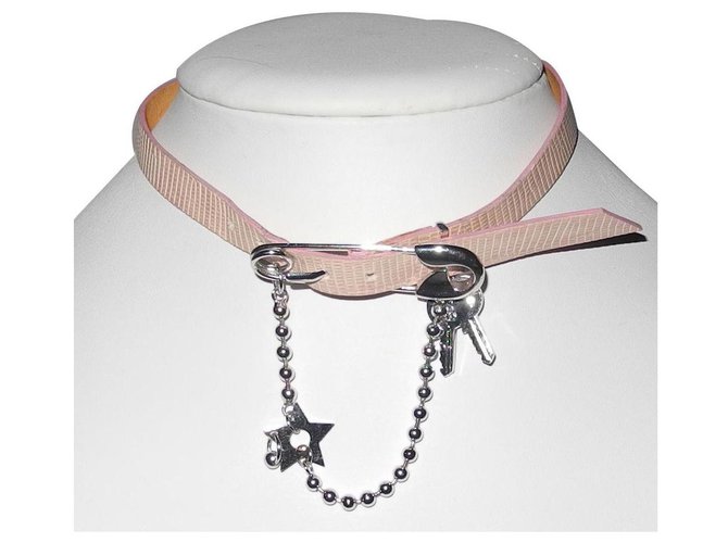 pink dior choker