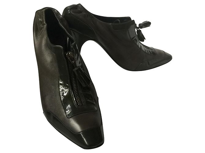 Céline Botines de cuero y charol Gris pardo