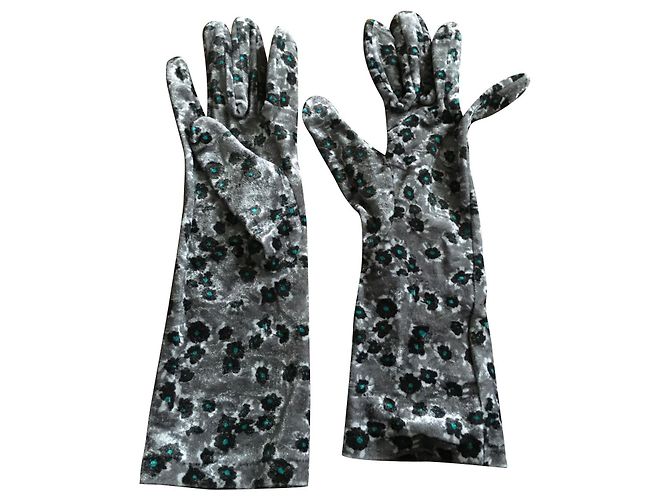 Kenzo Luvas