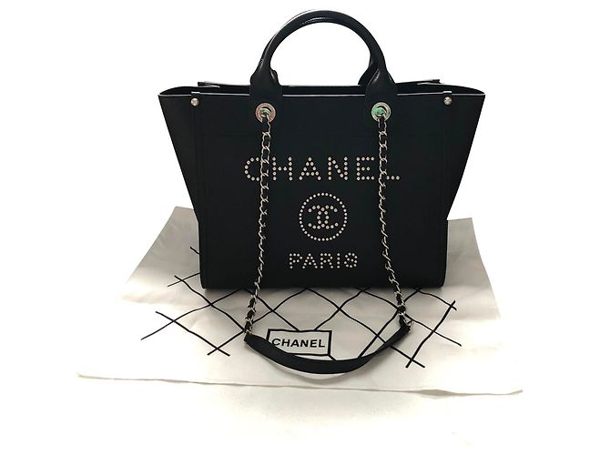Chanel Große Einkaufstasche Schwarz Leder