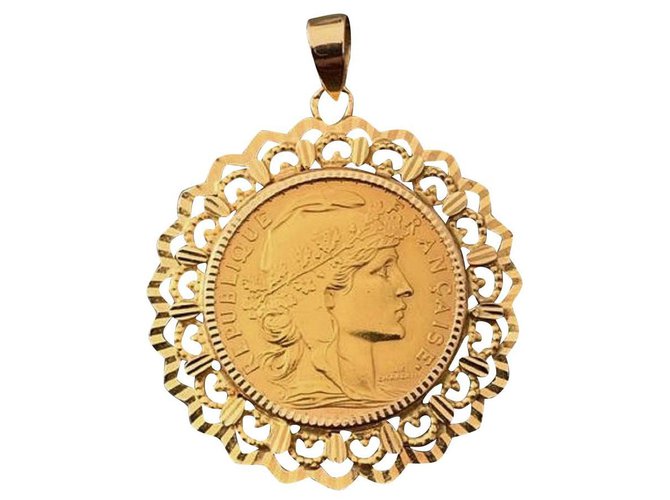 Autre Marque Beautiful pendant with a piece of 20Fr Gold Marianne / Rooster 1912 Golden Yellow gold  ref.154727