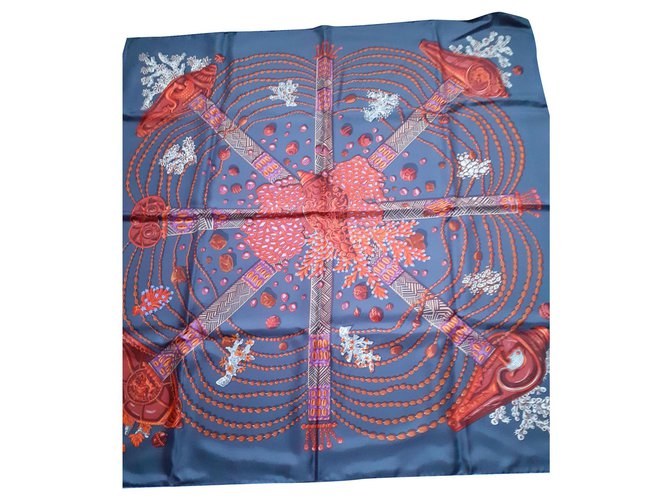 Hermès Lenços de seda Azul marinho  ref.154756