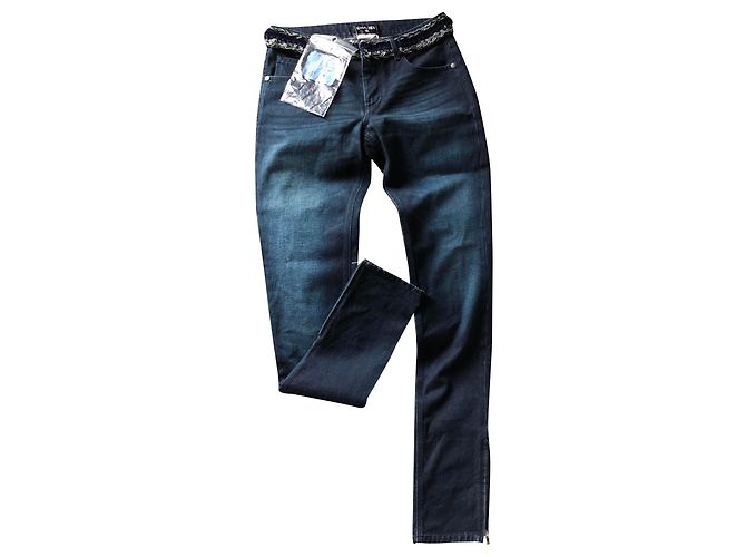 Chanel Jeans Blue