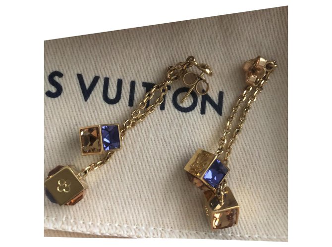 Louis Vuitton Collection Gamble Plaqué or Doré  ref.155206