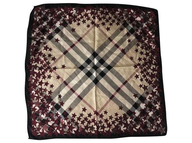 Burberry Silk scarves Beige  ref.155300
