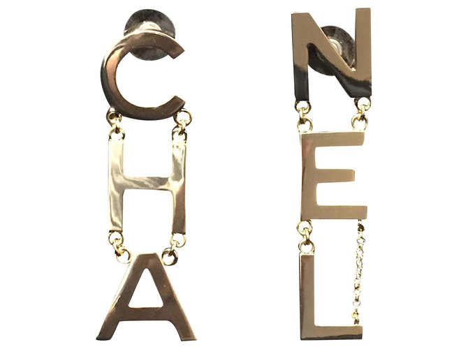 Chanel Earrings Golden Metal  ref.155414