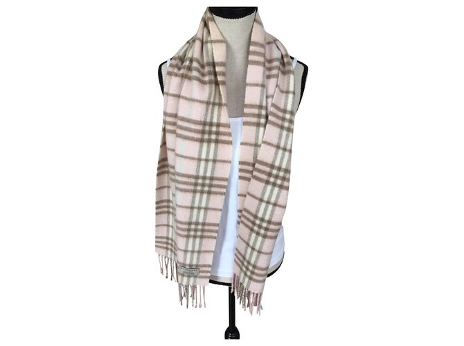 Burberry Scarf Pink Cashmere  ref.155438