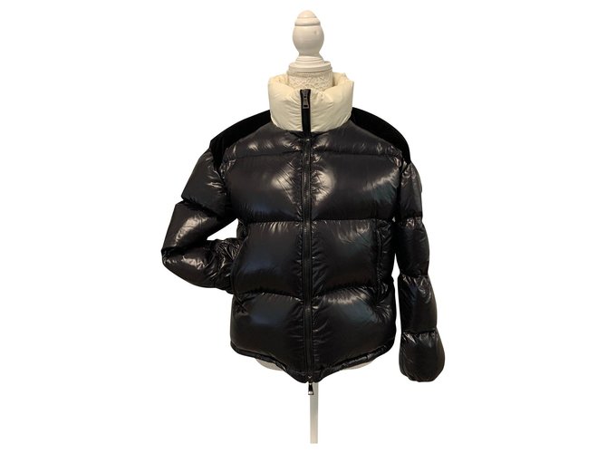 Moncler Coats, Outerwear Black Polyamide  ref.155488