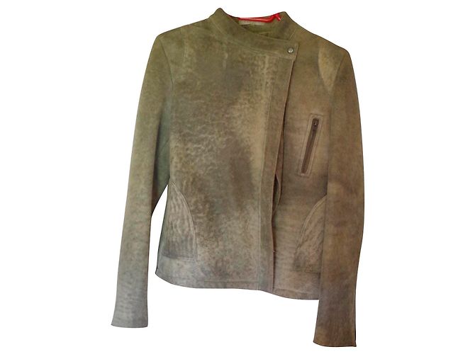 chaqueta sandro pitillo de lana cruda