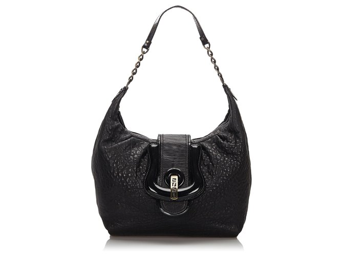 Fendi Black Leather B Shoulder Bag  ref.155866