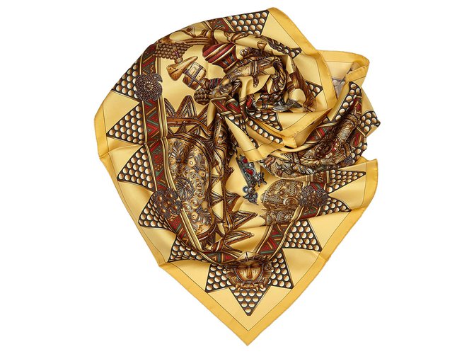 Hermès Lenço de seda amarelo Her des Chefs da Hermes Multicor Pano  ref.155869