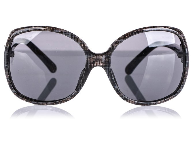 Chanel Grey Tweed-Effect Oversized Sunglasses Cinza  ref.155890