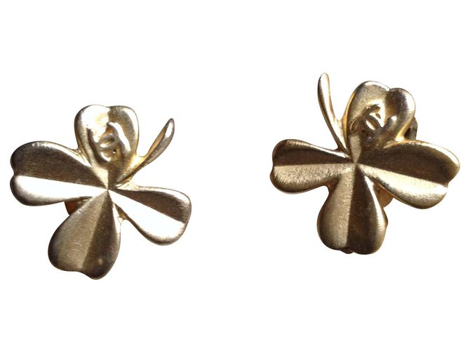 Chanel Earrings Golden Steel  ref.155931
