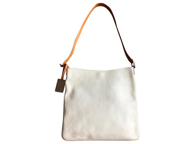 Borsa Céline in pelle martellata Eggshell Bianco sporco