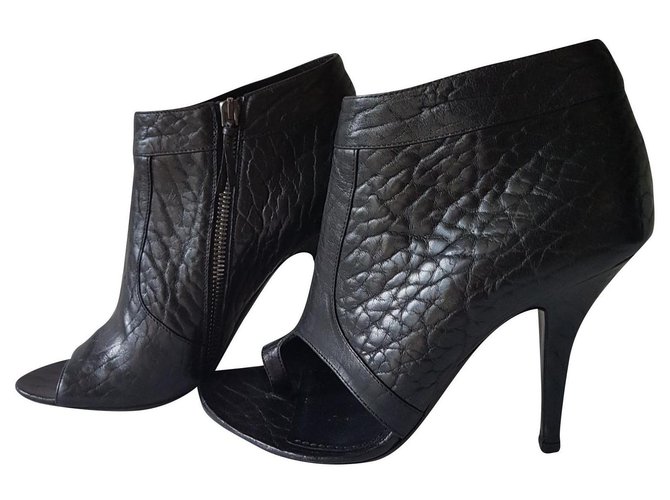 Givenchy Ankle Boots Black Leather  ref.156058