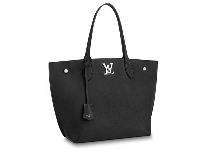 Louis Vuitton new hnadbag Black Leather  ref.156239