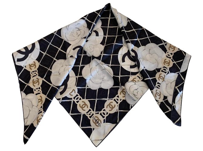 Chanel scarf Black Silk  ref.156313