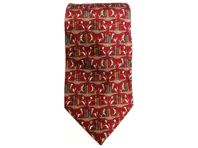 Salvatore Ferragamo tie, vintage very good condition Dark red Silk  ref.156421