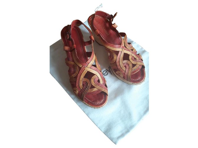 Autre Marque Sandals Herault , Wedge , taille 37 Red Leather  ref.156450