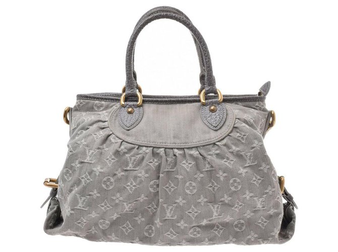 Louis Vuitton handbag Grey  ref.156602