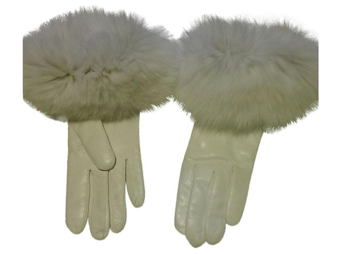 Autre Marque Alexandra Bartlett gloves Eggshell Leather Cashmere Fur  ref.156936
