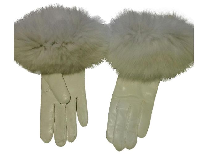 Autre Marque Alexandra Bartlett Handschuhe Aus weiß 