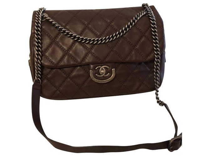 Chanel Brown Leather  ref.156945