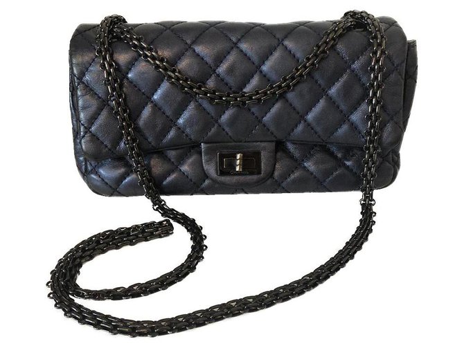 Chanel 2.55 Blue Metallic Leather  ref.156946