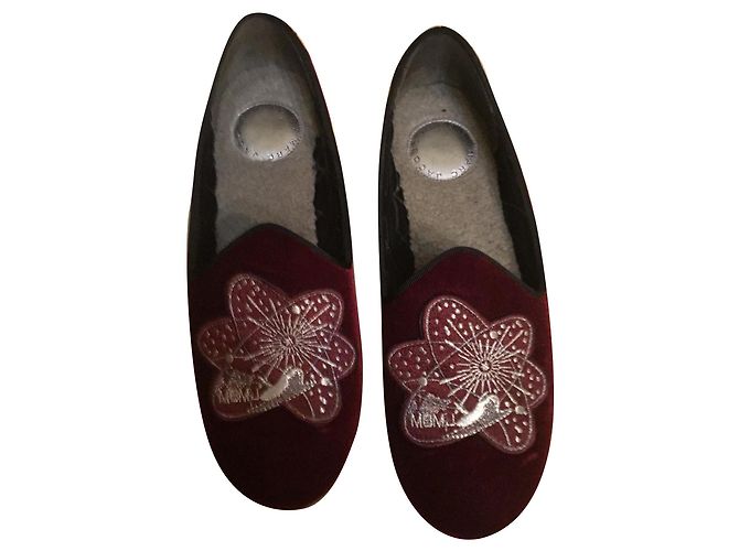 Bailarinas Marc by Marc Jacobs de terciopelo rojo oscuro Burdeos