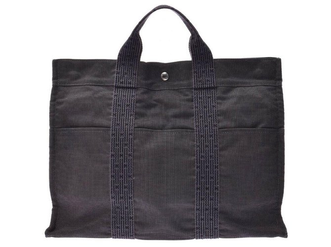 Hermès Handbag Leather  ref.158059