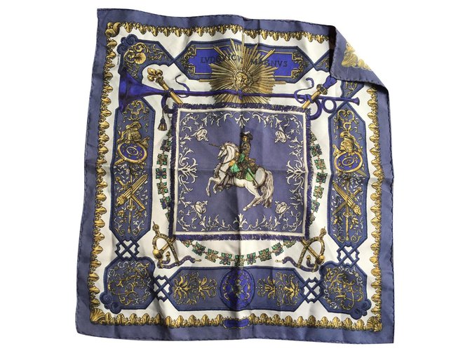 Hermès Pequeño cuadrado de Hermes Azul Seda  ref.158498
